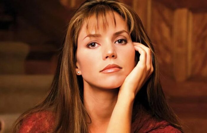 BUFFY Star Charisma Carpenter Hints At Cordelia Return For Legacy Sequel Series... Despite Character's Death