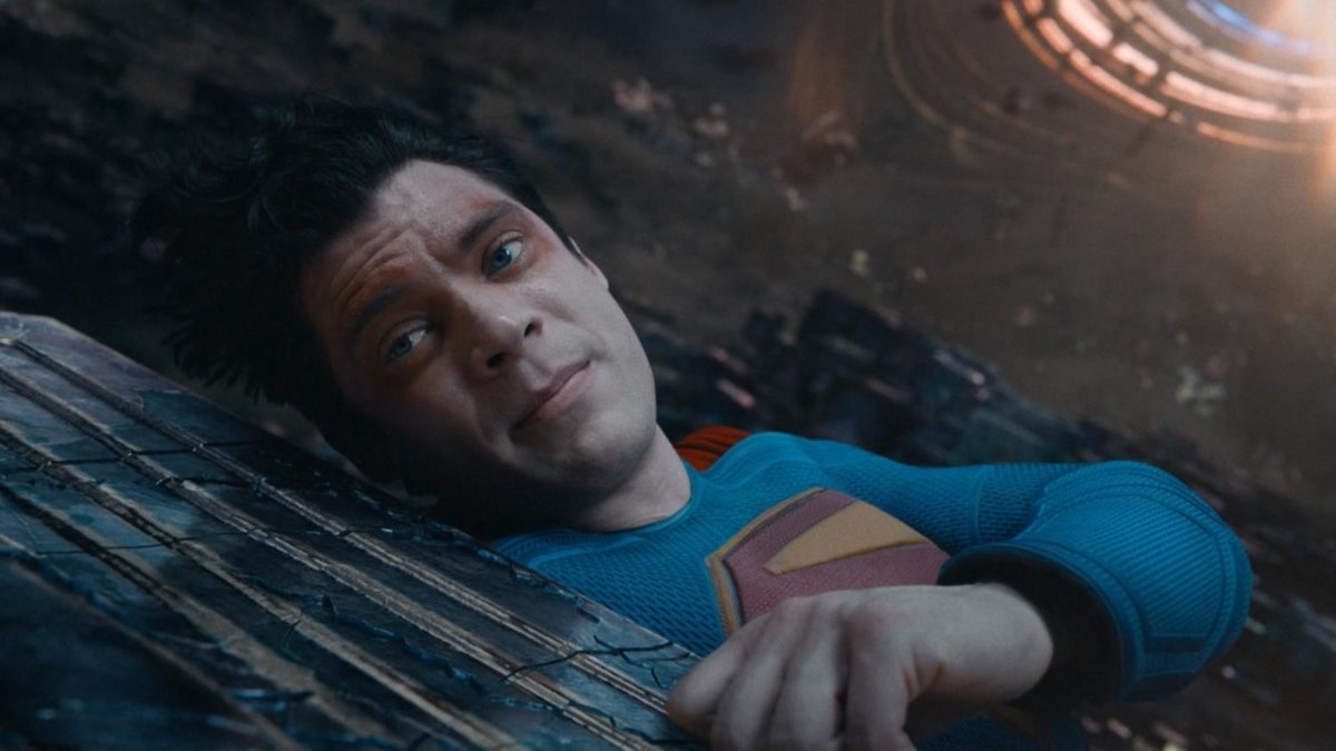 SUPERMAN First Review Calls DCU Reboot "Superficial And Silly" And Bemoans "Terrible," "Overstuffed" Movie
