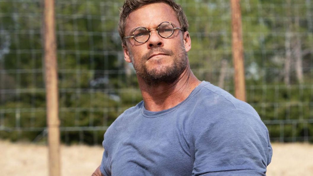 Alan Ritchson como Batman no DCU? 5 Motivos Pelos Quais Isso Pode Acontecer em The Brave and the Bol