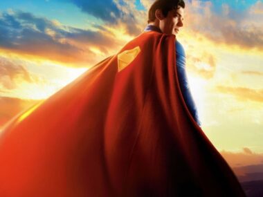 Superman de James Gunn: George R.R. Martin Detalha Por Que Ele Supera Outros Homens de Aço