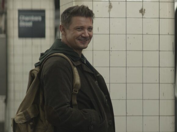 Jeremy Renner Otimista: O Futuro de Gavião Arqueiro no MCU Após Disputa Contratual
