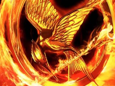Revelada a Nova Katniss: Mia Carragher Acende a Chama em 'Jogos Vorazes: No Palco' em Londres