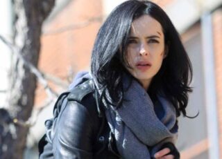 Krysten Ritter Confirma Retorno de Jessica Jones no MCU e Garante 'Muita História' em Daredevil: Bor