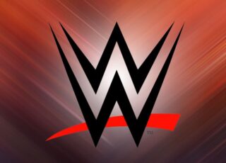 Seth Rollins Sofre Lesão no WWE Saturday Night's Main Event: Detalhes e Implicações para o Futuro da