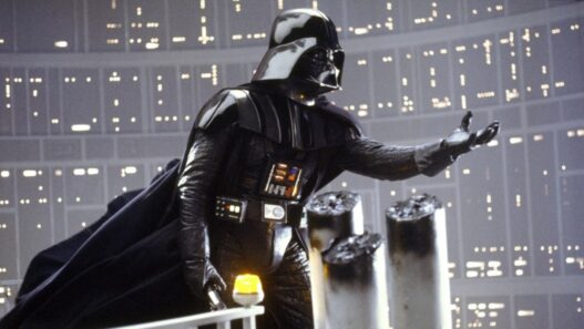 Sabre de Luz de Darth Vader Original Vai a Leilão: Um Artefato Icônico de Star Wars Por Milhões!