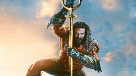 James Gunn Esclarece: O Status de Aquaman de Jason Momoa no DCU É Cânone?
