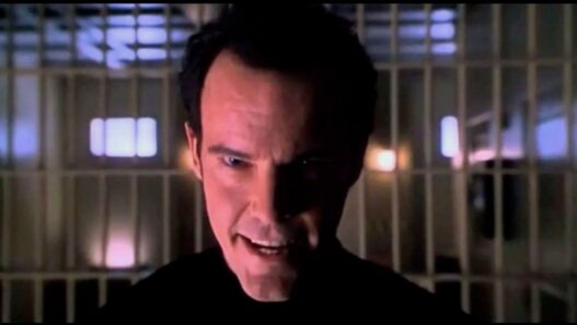 Wishmaster 2: O Filme de Terror Esquecido dos Anos 90 Agora Disponível Gratuitamente