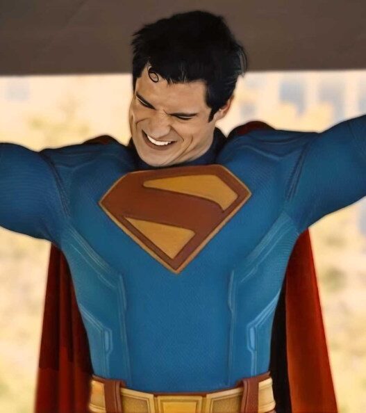 Cena Cortada de Superman Revela Segredo Sombrio com Krypto e Yetis: Por Que James Gunn Removeu?