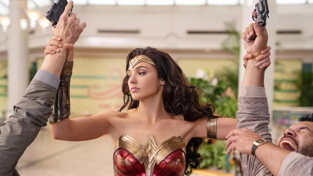 Mulher-Maravilha no DCU: Rumores de Elenco Apontam para Estratégia Surpreendente e Adria Arjona