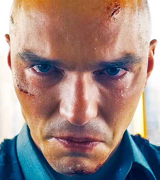 Lex Luthor de Nicholas Hoult em Superman (2025): A Reinvenção Aterrorizante Que Define o Futuro dos