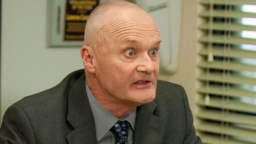 De Scrubs a Seinfeld: 5 Personagens de Sitcoms que Mereciam Seus Próprios Spin-offs