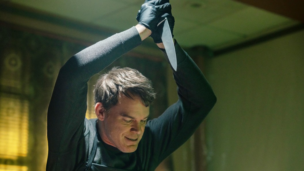 Análise Profunda: O Primeiro Assassinato de Dexter em **Dexter: Resurrection** e Seu Significado Ocu
