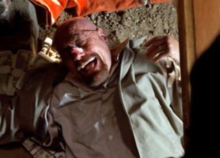 7 Vezes Que Atores Quebraram o Personagem na TV: Risadas Inesquecíveis Que Foram Ao Ar!