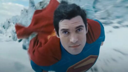 James Gunn Desvenda o Segredo da Cena Mais Controversa de Superman e Celebra Sucesso Estrondoso no D