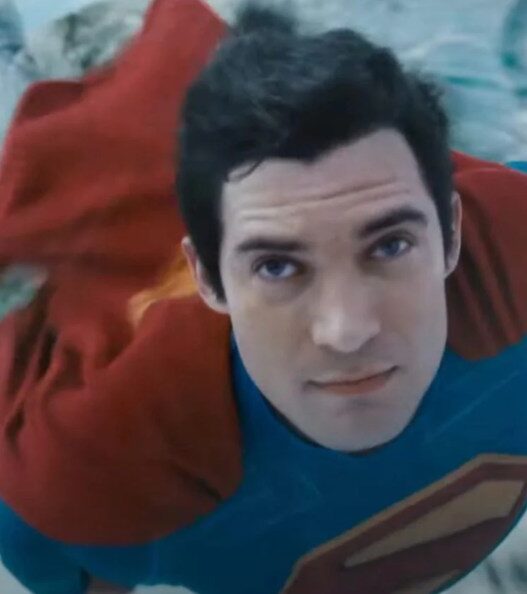 James Gunn Desvenda o Segredo da Cena Mais Controversa de Superman e Celebra Sucesso Estrondoso no D