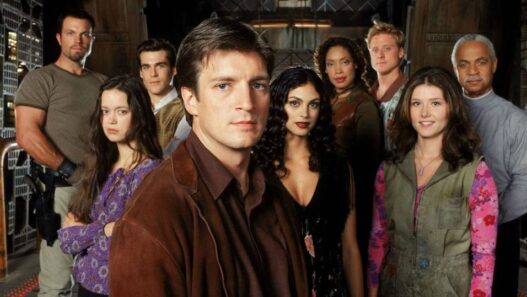 Universo Firefly: Morena Baccarin Teaseia Spinoff e Avalia Futuro da Série Clássica