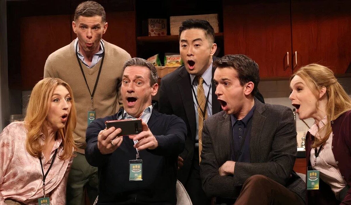 Êxodo no elenco do SNL preocupa após temporada recorde