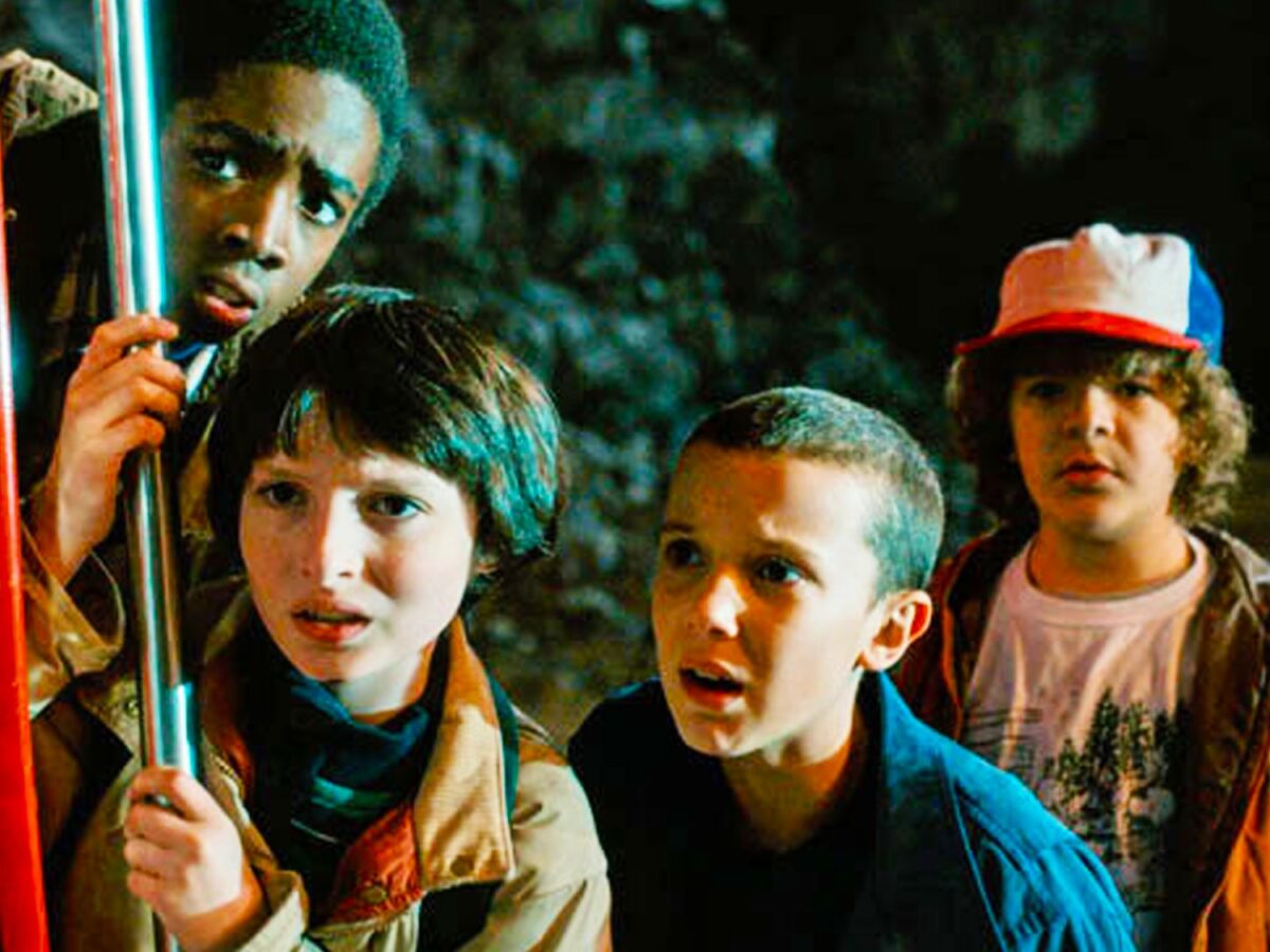 Stranger Things nos anos 80: elenco de fãs que faria sucesso