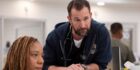 Noah Wyle dirigirá episódio de The Pitt 2ª temporada