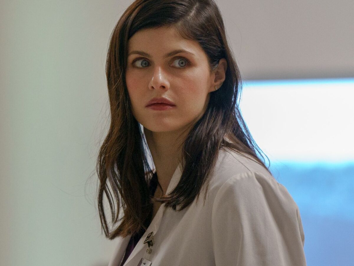 Alexandra Daddario como Zatanna no novo DCU de James Gunn