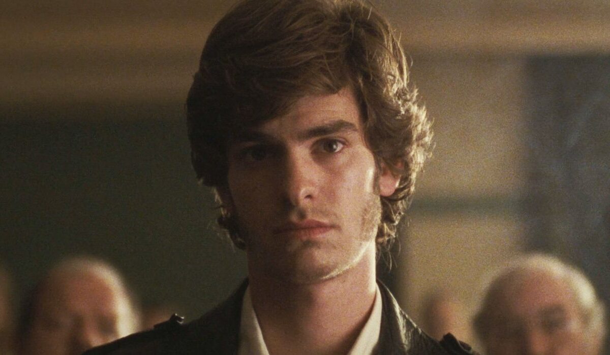 Trilogia Red Riding: thriller policial grátis no Tubi