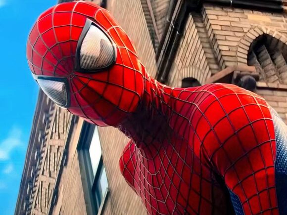 Andrew Garfield retorna como Spider-Man? Fãs comemoram!