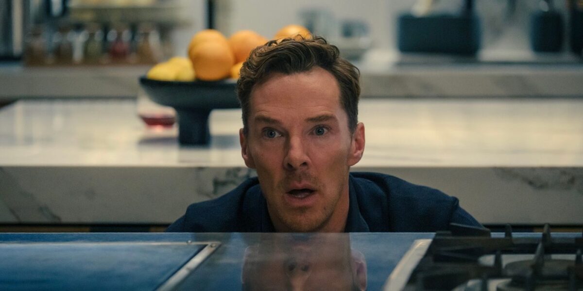 Cumberbatch e Colman em nova comédia sombria: sucesso ou fracasso?