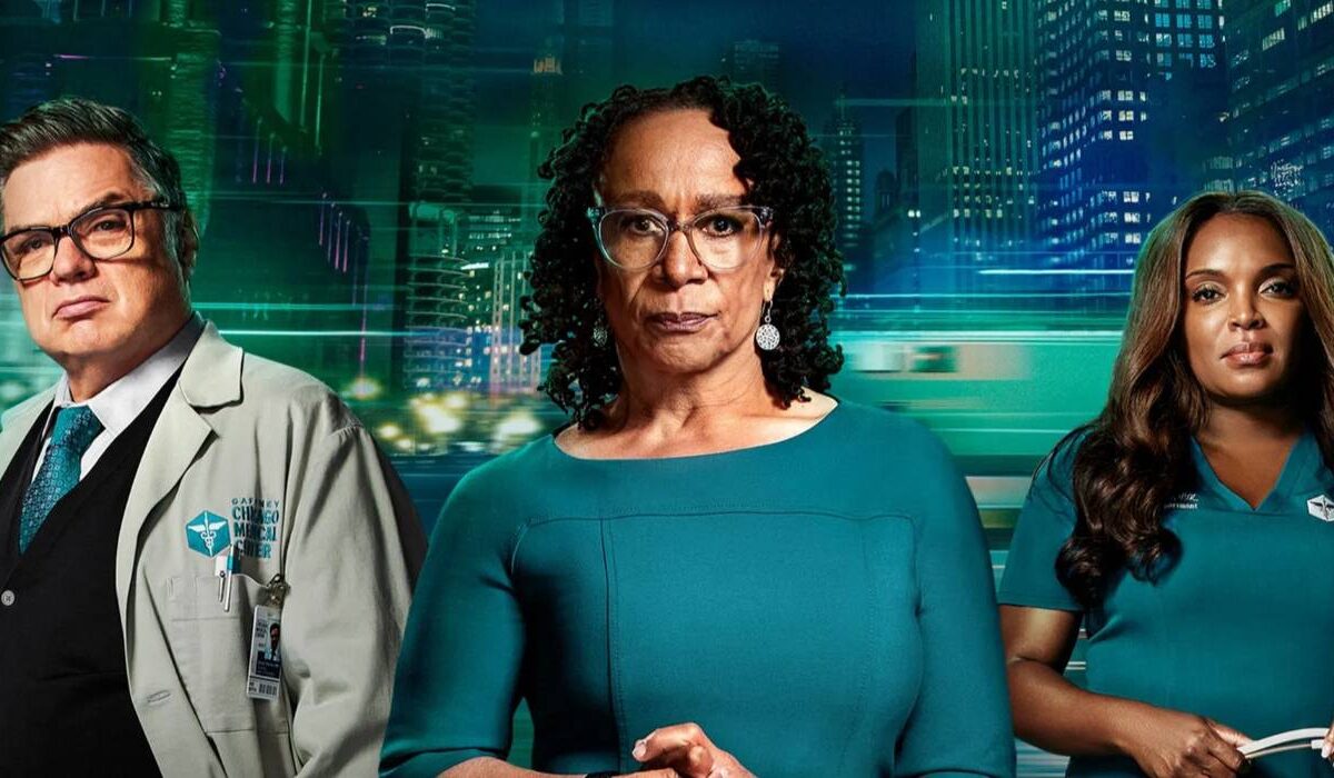 Atriz de Chicago Med Sai Após 10 Anos