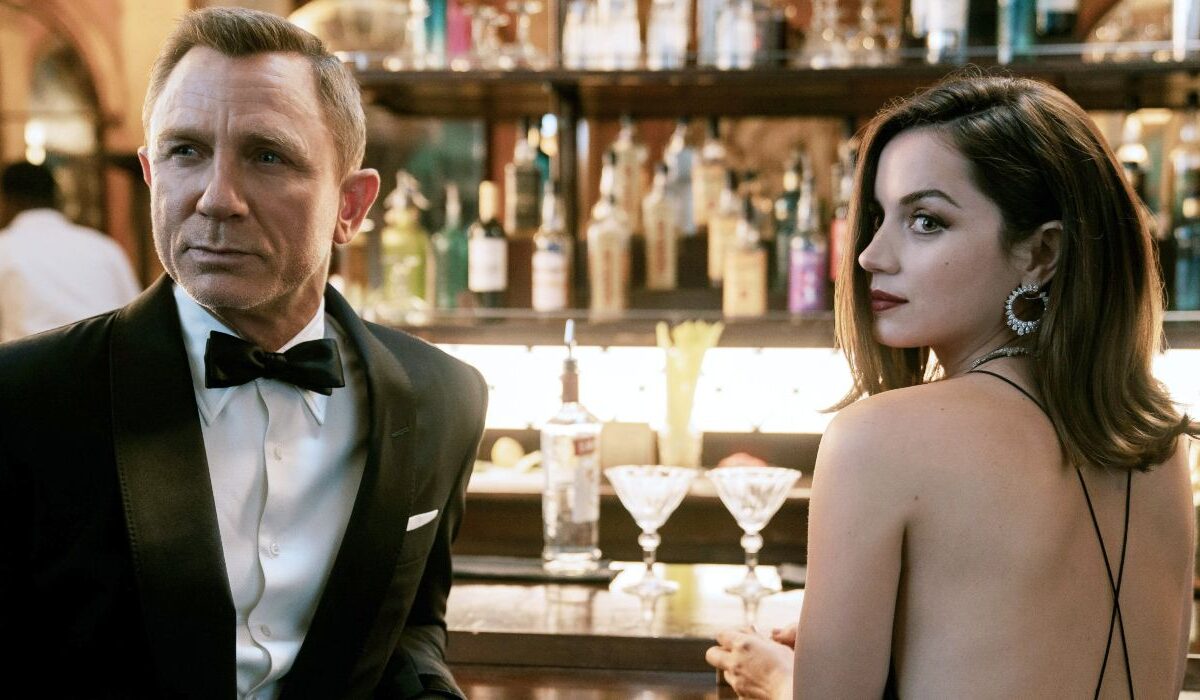 Bond Girl? Não! Precisamos de Personagens Femininas Melhores