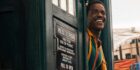 Ncuti Gatwa e Jodie Whittaker em Doctor Who: a escolha não foi 'guerra cultural'