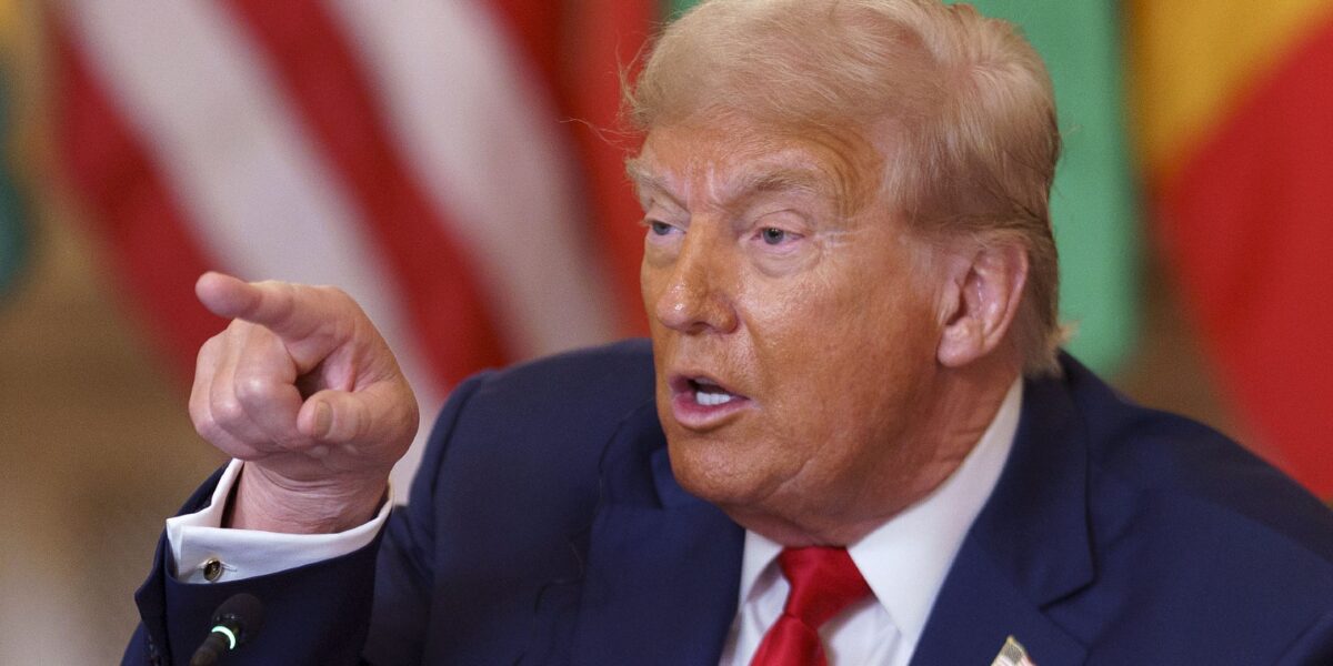 Trump Ataca Apresentador de TV e o Chama de "Criança Insegura"