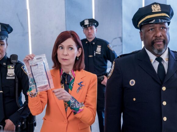 Mistério de assassinato na Hulu: 97% de aprovação no Rotten Tomatoes