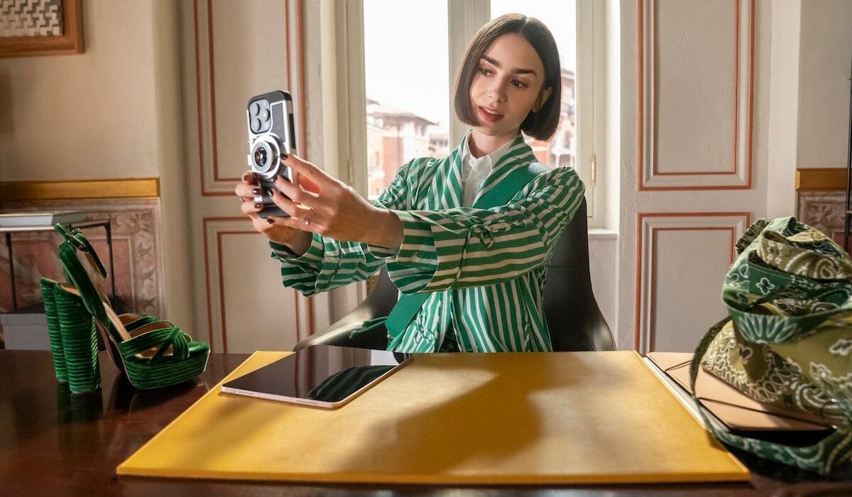 Emily em Paris: 5ª temporada ganha imagens inéditas