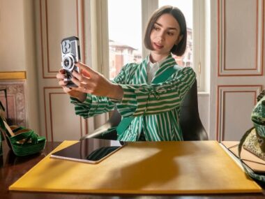 Emily em Paris: 5ª temporada ganha imagens inéditas