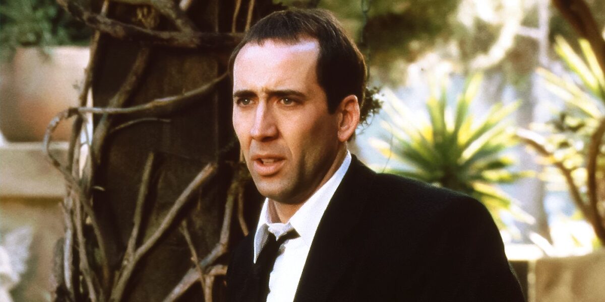 O filme de ação mais insano de Nicolas Cage nos anos 90 chega ao streaming