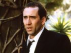 O filme de ação mais insano de Nicolas Cage nos anos 90 chega ao streaming