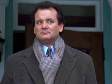 “Feitiço do Tempo” de Bill Murray Está de Volta à Netflix: Um Clássico da Comédia Que Você Precisa R
