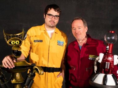 Os 10 Melhores Episódios de Mystery Science Theater 3000: Uma Jornada pelo Humor do Cinema B