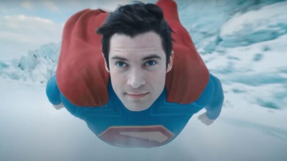 Superman Brilha na Bilheteria: Filme de James Gunn Supera Marca de Spider-Man 3