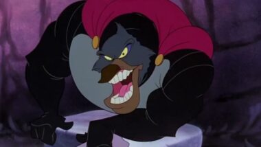 Descubra as Dublagens Inesquecíveis de Tim Curry em Personagens Animados Icônicos