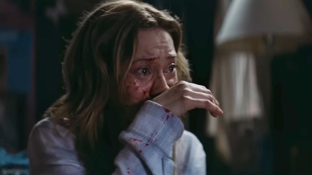 Shelby Oaks: Trailer Oficial Revela Terror Paranormal de Chris Stuckmann e Mike Flanagan