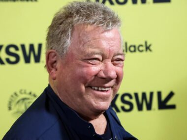 T.J. Hooker Netflix: Clássico de William Shatner Retorna como Filme de Ação e Comédia, Surpreendendo