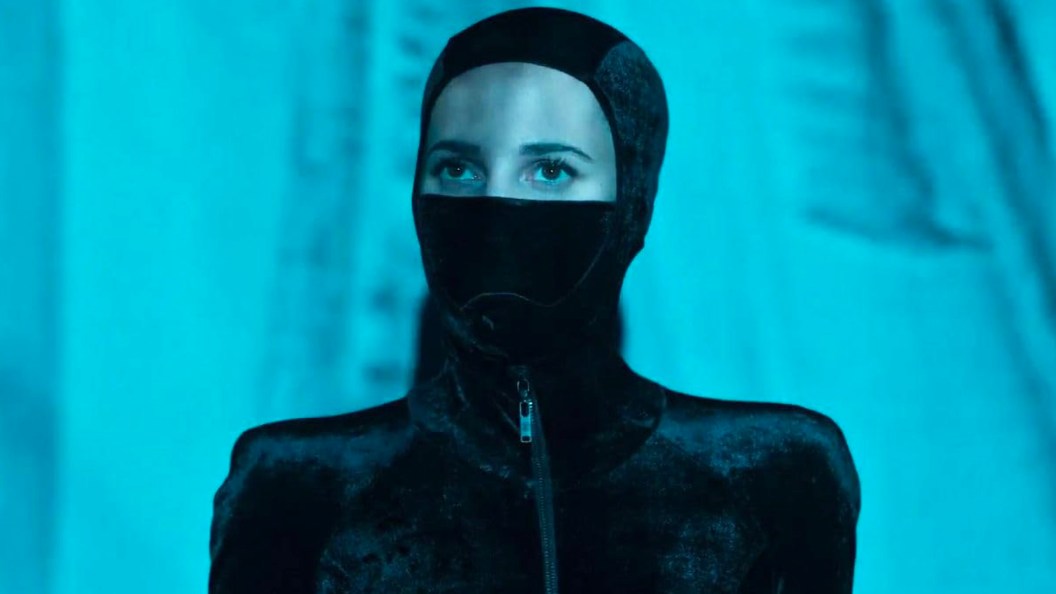 Após 'The Assessment': Irma Vep é a Série Subestimada de Alicia Vikander Que Você Precisa Assistir!
