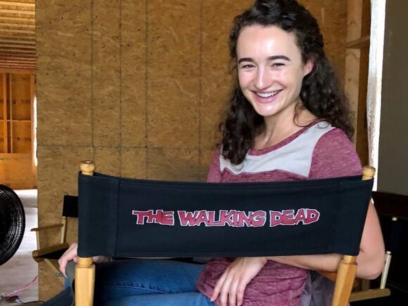 Morre a Atriz Kelley Mack, Estrela de The Walking Dead e Voz de Spider-Gwen, aos 33 Anos
