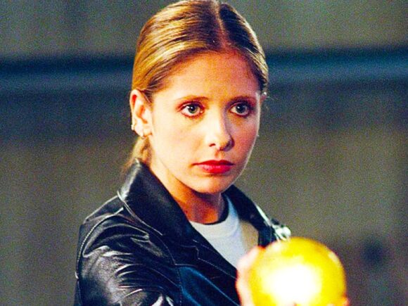 Sarah Michelle Gellar: De Buffy à Mentora da Nova Caça-Vampiros no Promissor Reboot de Hulu