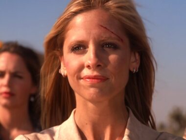 Reboot de Buffy a Caça-Vampiros: Fotos do Set Confirmam Retorno de Sunnydale e Detalhes Cruciais!