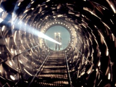 Event Horizon: O Clássico de Terror dos Anos 90 Chega ao Paramount+ para Arrepiar!