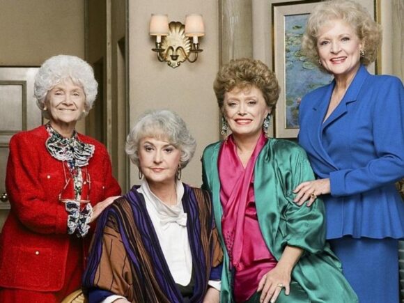 As Melhores Sitcoms dos Anos 80: Onde Assistir e Reviver a Nostalgia