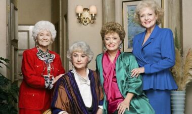 As Melhores Sitcoms dos Anos 80: Onde Assistir e Reviver a Nostalgia