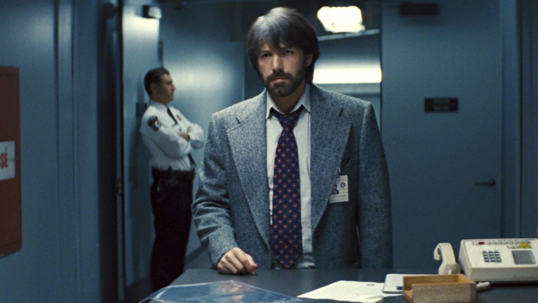 Argo de Ben Affleck: O Thriller Vencedor do Oscar com 96% no Rotten Tomatoes Retorna ao Streaming